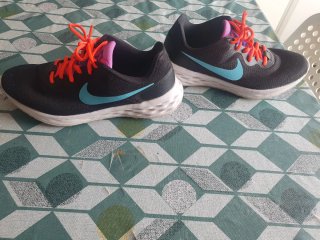 Zapatillas Nike Mujer Negras y Turquesa