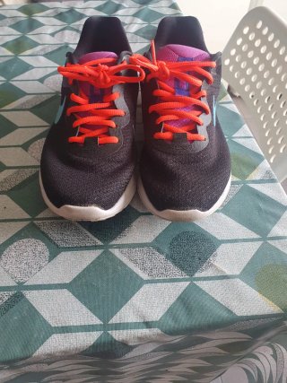 Zapatillas Nike Mujer Negras y Turquesa
