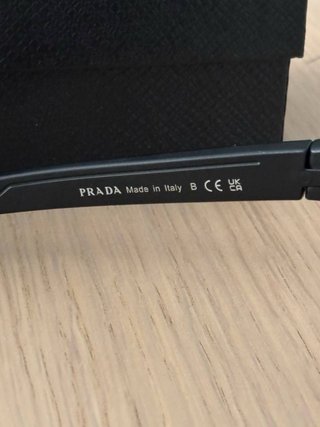 Occhiali da sole Prada neri