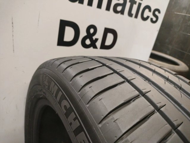 Neumático de ocasión 255/45 R20 105W