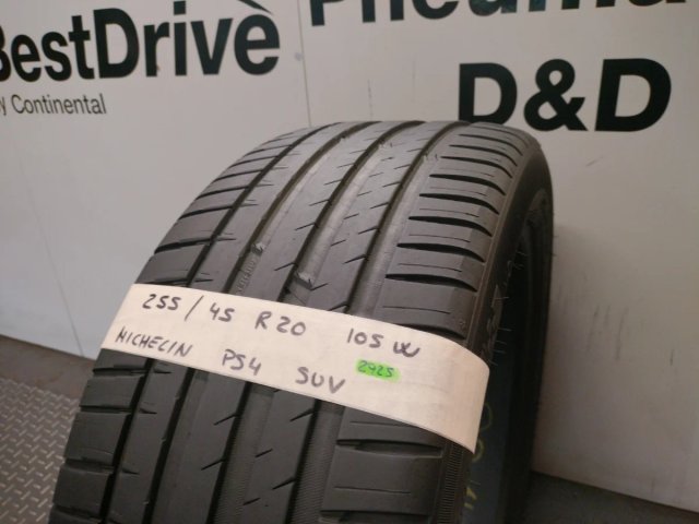 Neumático de ocasión 255/45 R20 105W