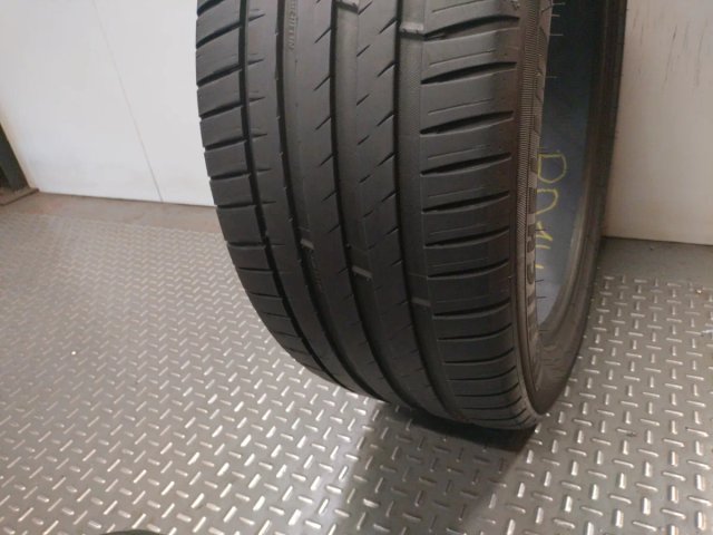 Neumático de ocasión 255/45 R20 105W