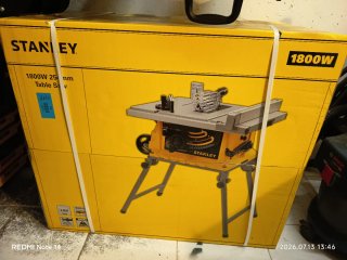 Sierra de mesa Stanley 1800W