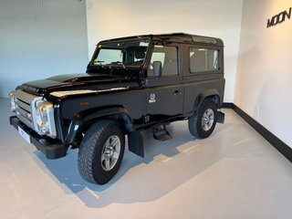 Land Rover Defender 90 SW SE