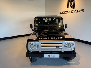 Land Rover Defender 90 SW SE