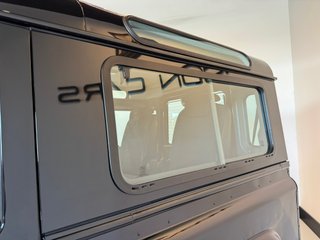 Land Rover Defender 90 SW SE