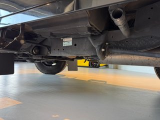 Land Rover Defender 90 SW SE
