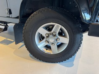 Land Rover Defender 90 SW SE