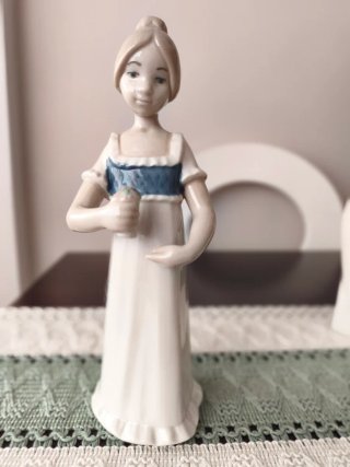 Precioso lote de porcelana valenciana marca Rex