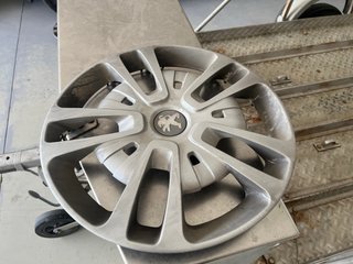 Tapacubos Peugeot
