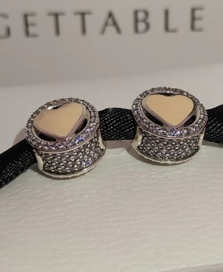 2 Charm Pandora Corazón esmalte Beige y Plata