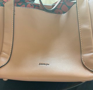 Bolso beige pequeño