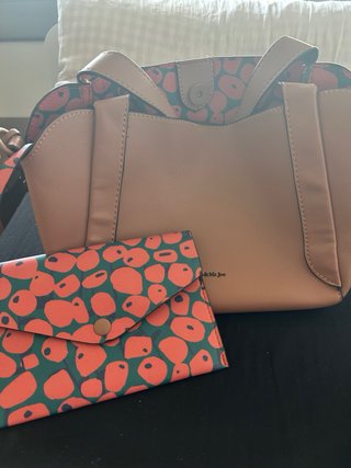 Bolso beige pequeño