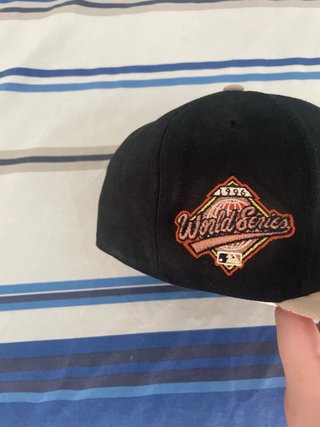 Gorra New Era NY Beige y Negra