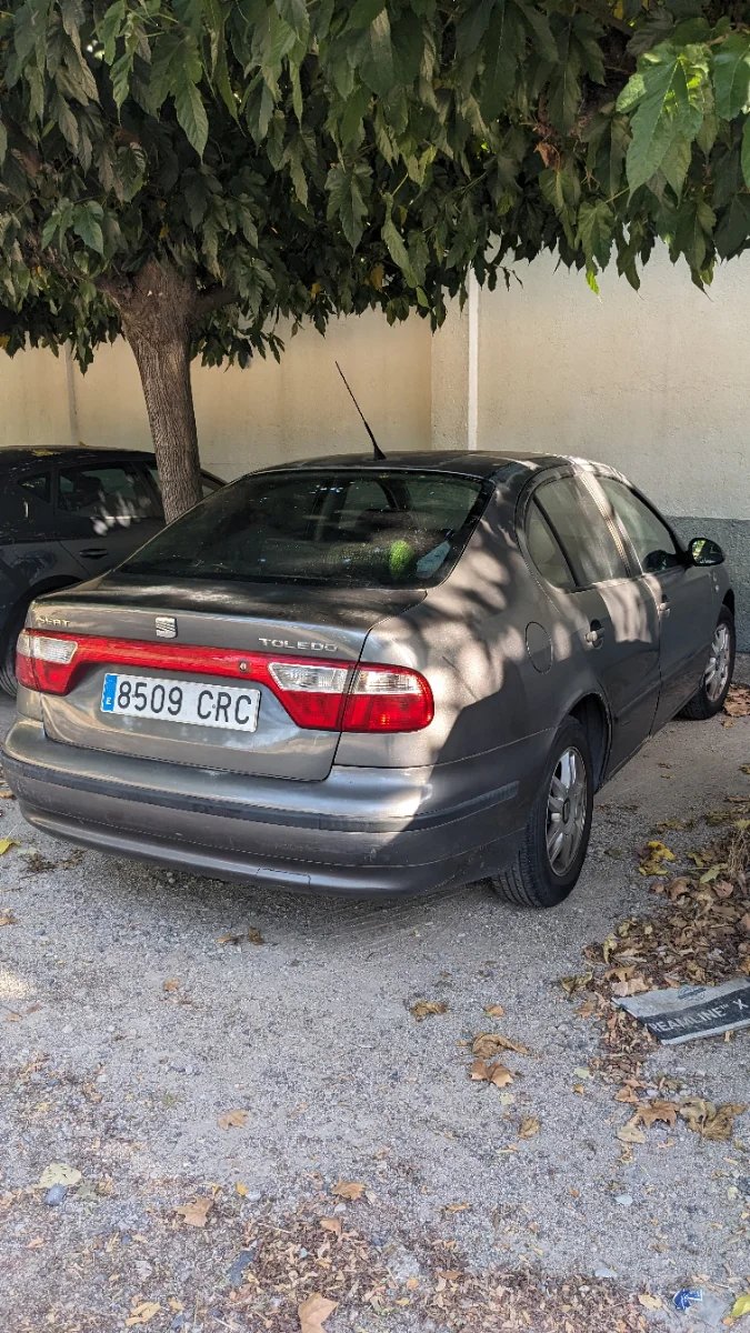 SEAT Toledo Etiqueta B 2004 - foto 1