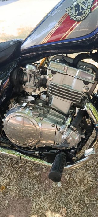 Kawasaki Vulcan 500 EN
