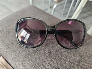 Occhiali da sole donna neri e viola