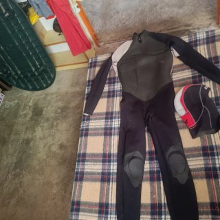 Traje de neopreno talla L