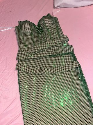 Vestido verde brillante talla 34