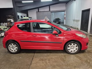Peugeot 207 2010