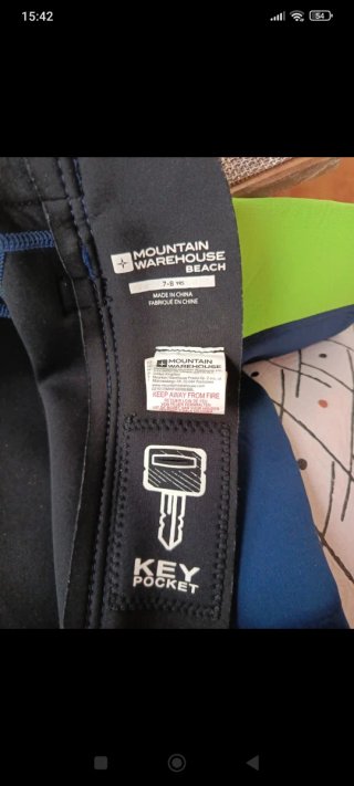 Neopreno corto infantil talla 8