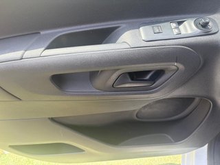 Peugeot Partner Pro Standard 600kg BlueHDi 55kW