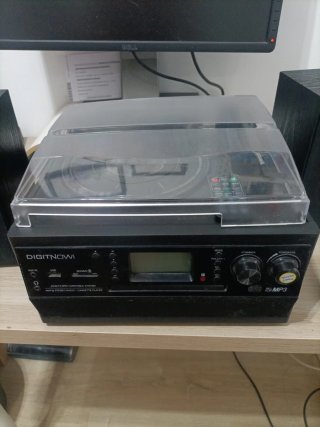 Giradischi Digitnow! con altoparlanti