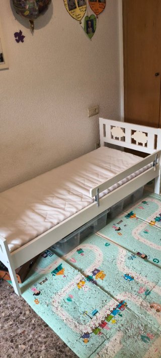 Cama infantil 70x160cm con barrera + colchón