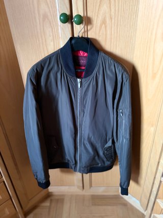 Cazadora Bomber Zara Talla L/m