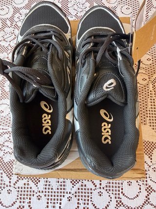 Zapatillas asics de vestir talla 42