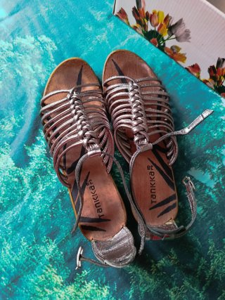 Sandalias Tankka Plata Tiras Talla 38