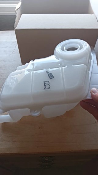 Vaso expansión VAICO V10-0556 Nuevo