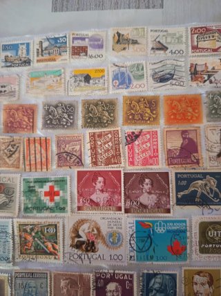 250 sellos de Portugal. Sin repetir