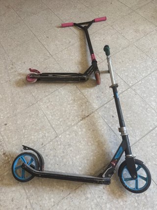 2 Patinetes infantiles