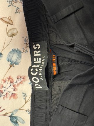 Pantalón Dockers Negro varios bolsillos