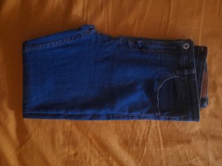 Vaqueros pitillo elásticos hombre