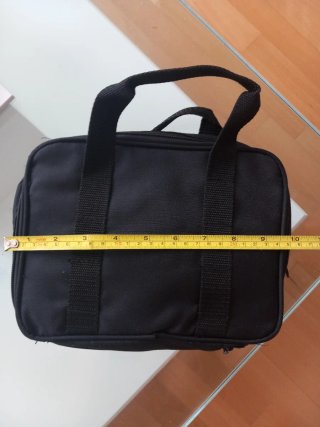 Bolso de mano negro