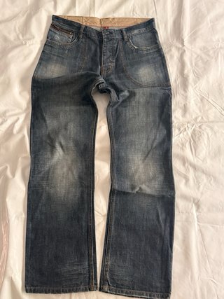 Pantalones vaqueros azules con cremalleras