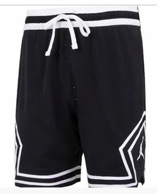 Pantalones cortos Jordan negros y blancos