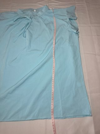 Blusa azul celeste con lazo y volantes - Talla 2XL