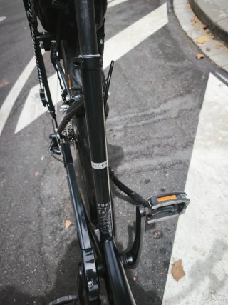 Bicicleta eléctrica Pure Free City - ¡Impecable!