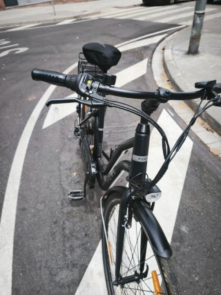 Bicicleta eléctrica Pure Free City - ¡Impecable!