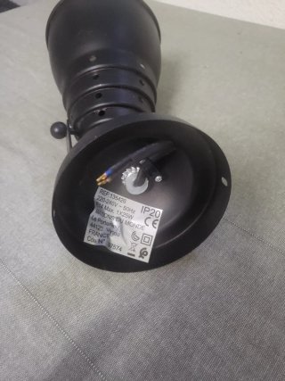 Lampada  nera in metallo