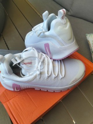 Zapatillas Mujer metcon 6 Blancas y Rosas