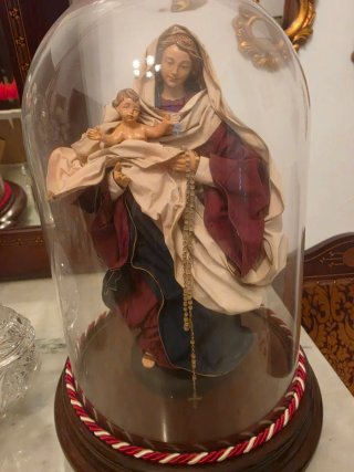 Virgen con Niño y Rosario