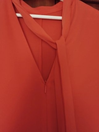 Vestido naranja midi sin mangas