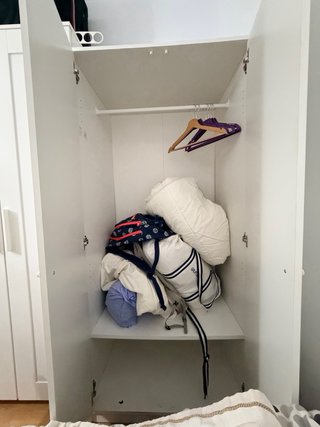 Armario IKEA KLEPPSTAD 2 puertas blanco