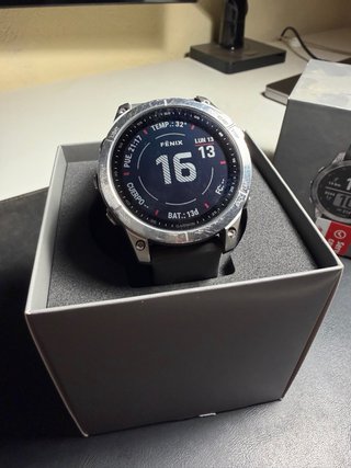 Garmin Fenix 7 Plata y Negro