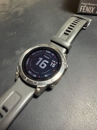 Garmin Fenix 7 Plata y Negro