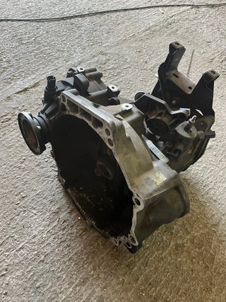 Caja de cambios seat ibiza 6L 1.9 tdi JXY 26087